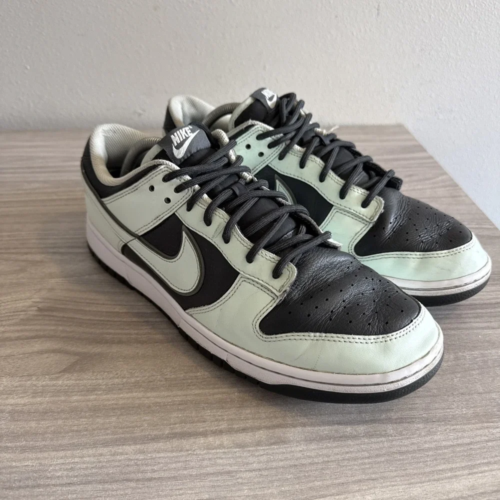 Nike Dunk Low Retro PRM FZ1670-001 Dk Smoke Grey / Barely Green Men's Size 11.5